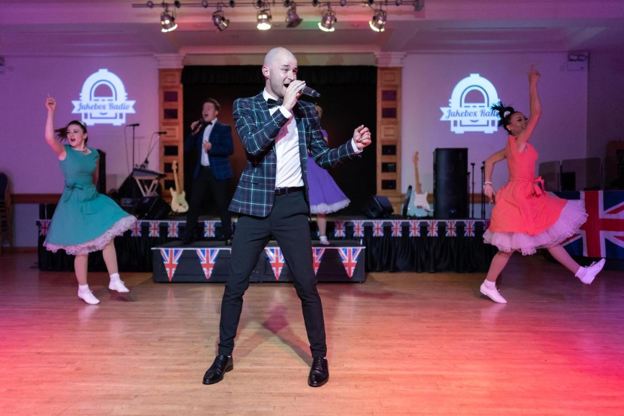 Tlh Carlton Hotel And Spa - Tlh Leisure And Entertainment Resort Torquay Bagian luar foto