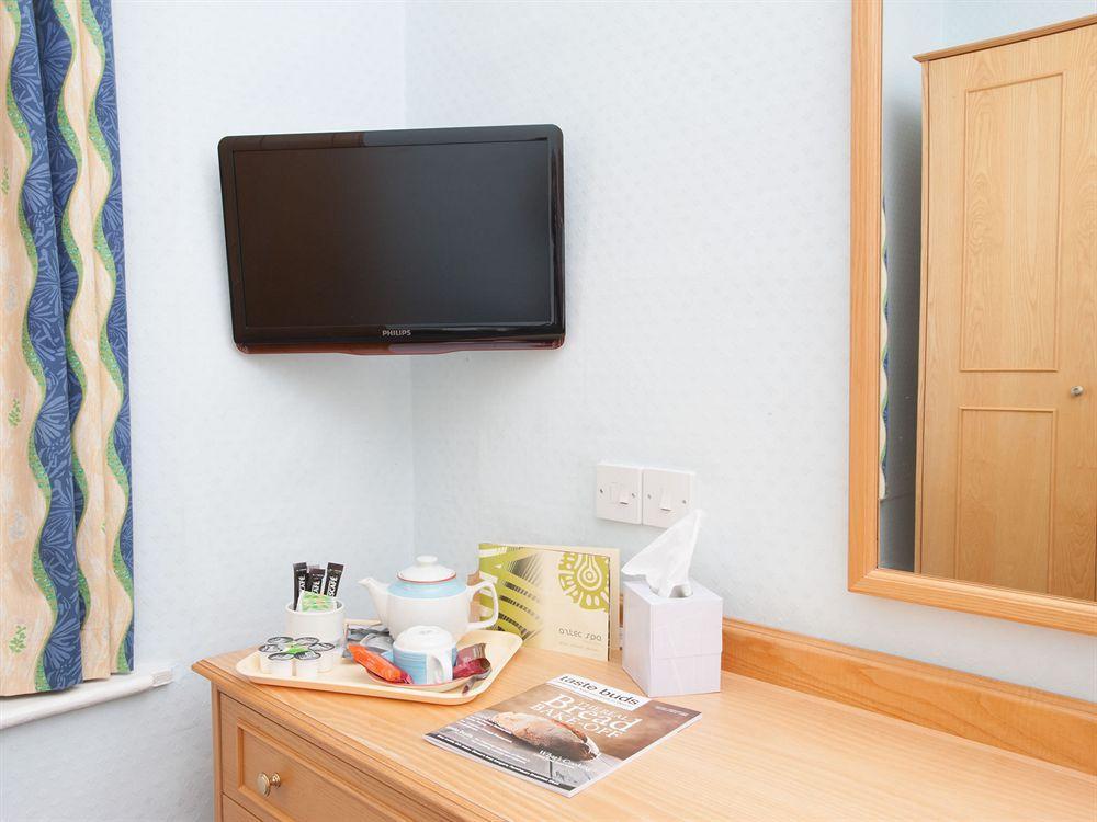 Tlh Carlton Hotel And Spa - Tlh Leisure And Entertainment Resort Torquay Bagian luar foto