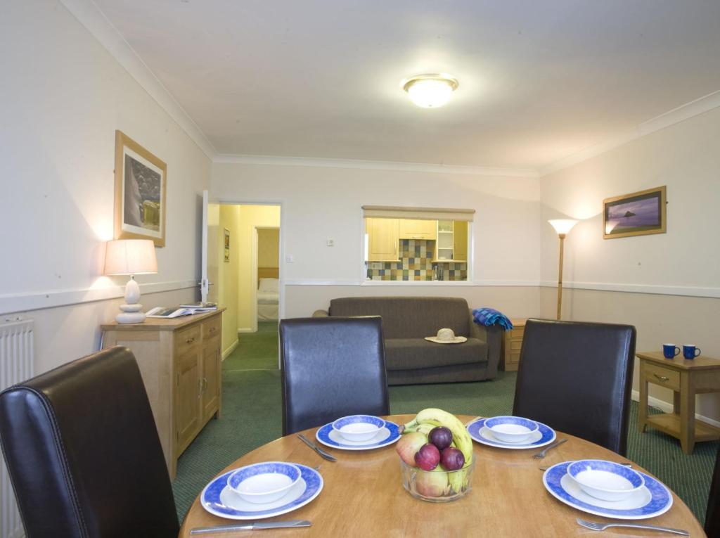 Tlh Carlton Hotel And Spa - Tlh Leisure And Entertainment Resort Torquay Ruang foto