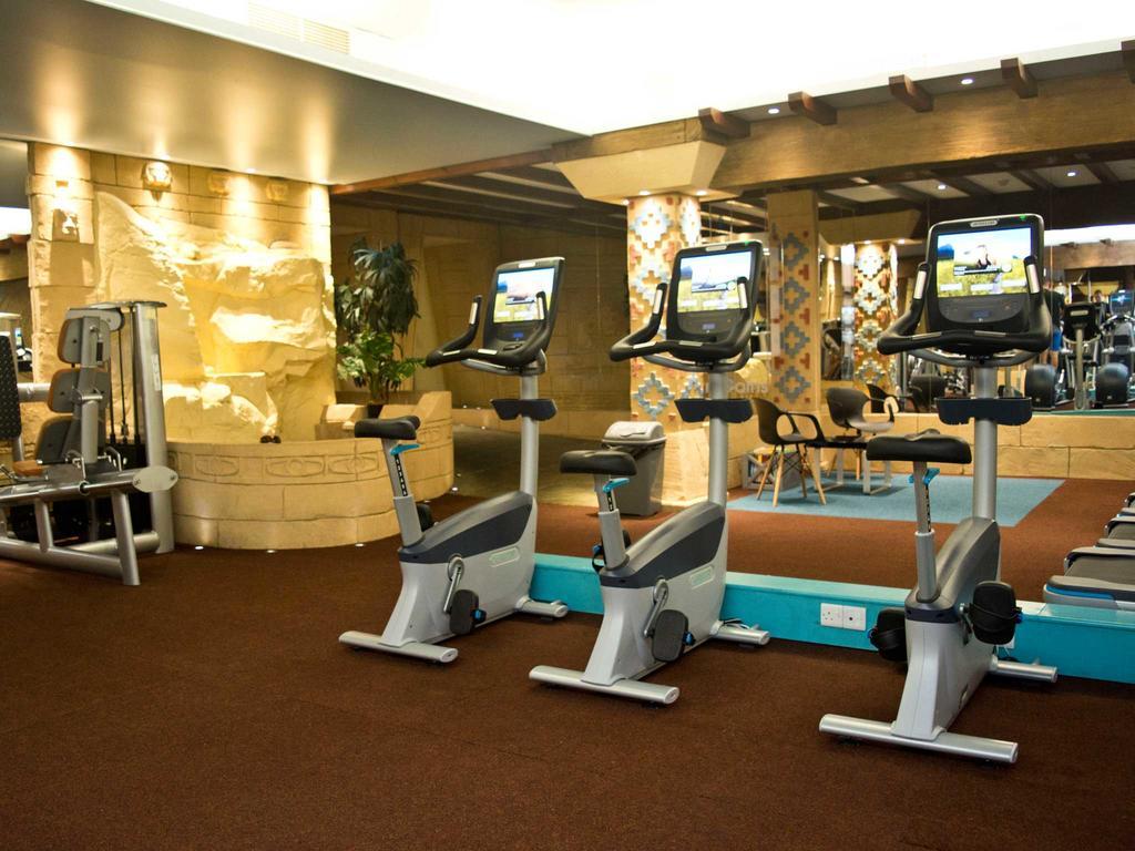 Tlh Carlton Hotel And Spa - Tlh Leisure And Entertainment Resort Torquay Bagian luar foto
