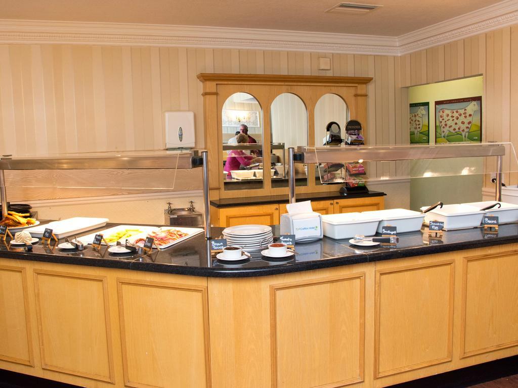 Tlh Carlton Hotel And Spa - Tlh Leisure And Entertainment Resort Torquay Bagian luar foto