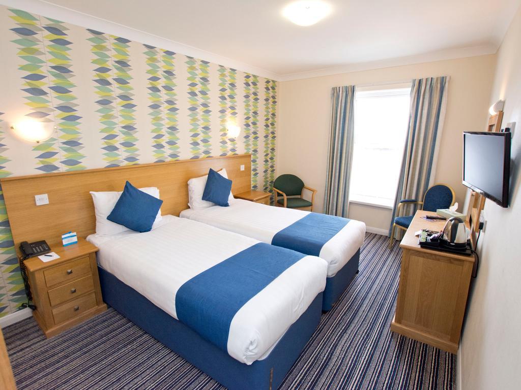 Tlh Carlton Hotel And Spa - Tlh Leisure And Entertainment Resort Torquay Bagian luar foto