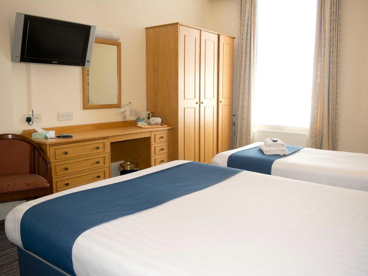 Tlh Carlton Hotel And Spa - Tlh Leisure And Entertainment Resort Torquay Bagian luar foto