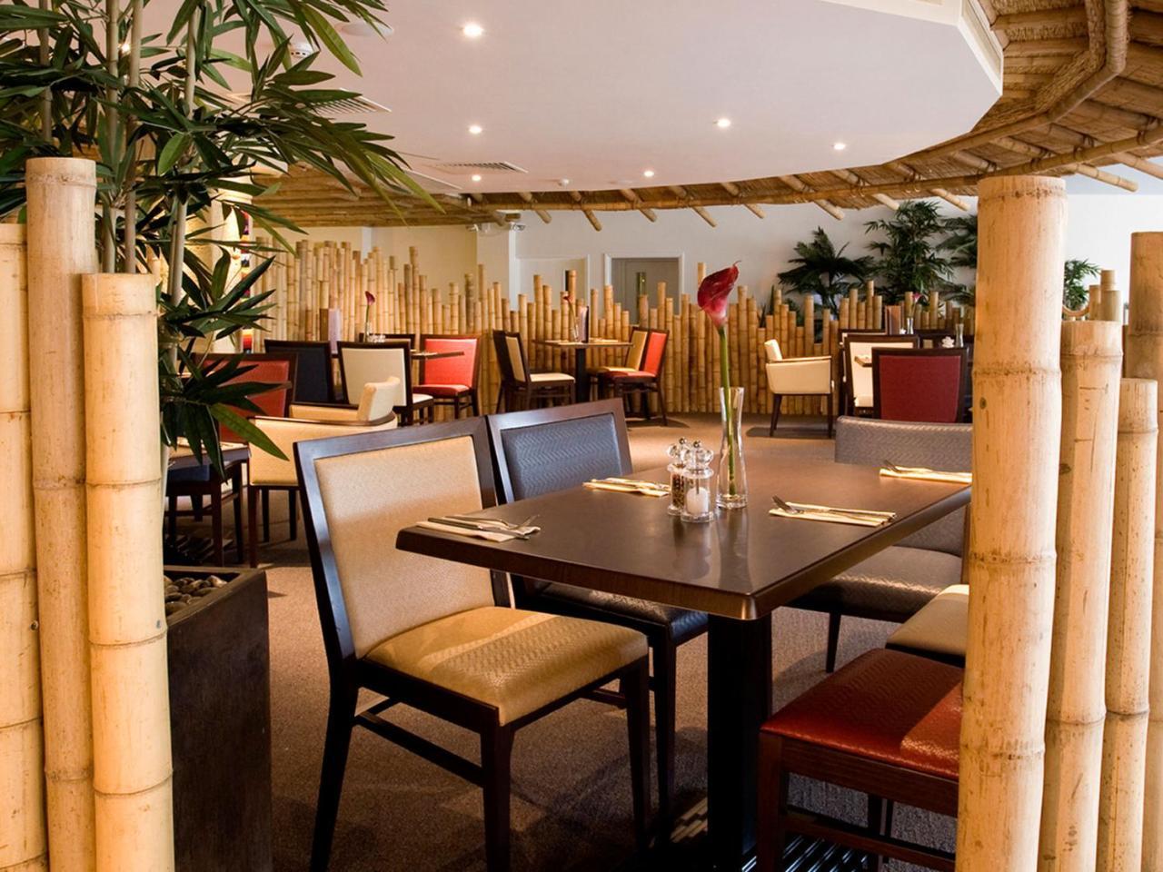Tlh Carlton Hotel And Spa - Tlh Leisure And Entertainment Resort Torquay Bagian luar foto